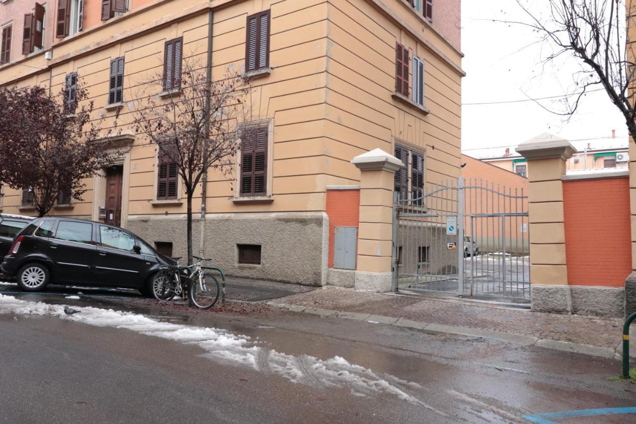 Moon Bologna Apartment Exterior photo